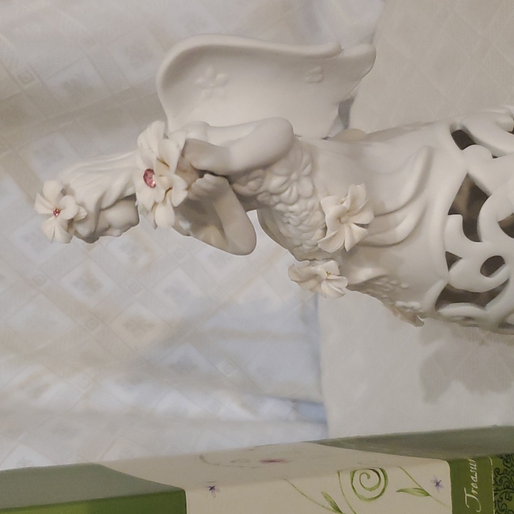 NIB Angel porcelain "Friend" by Pavillion Gift Co. #72040 - Picture 3 of 7